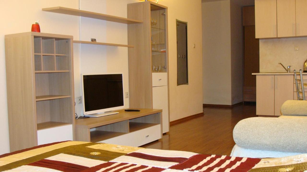 Admiral Apartments Golden Sands Exterior foto